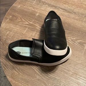 Dr. Scholls leather memory foam slip on size 7.5
